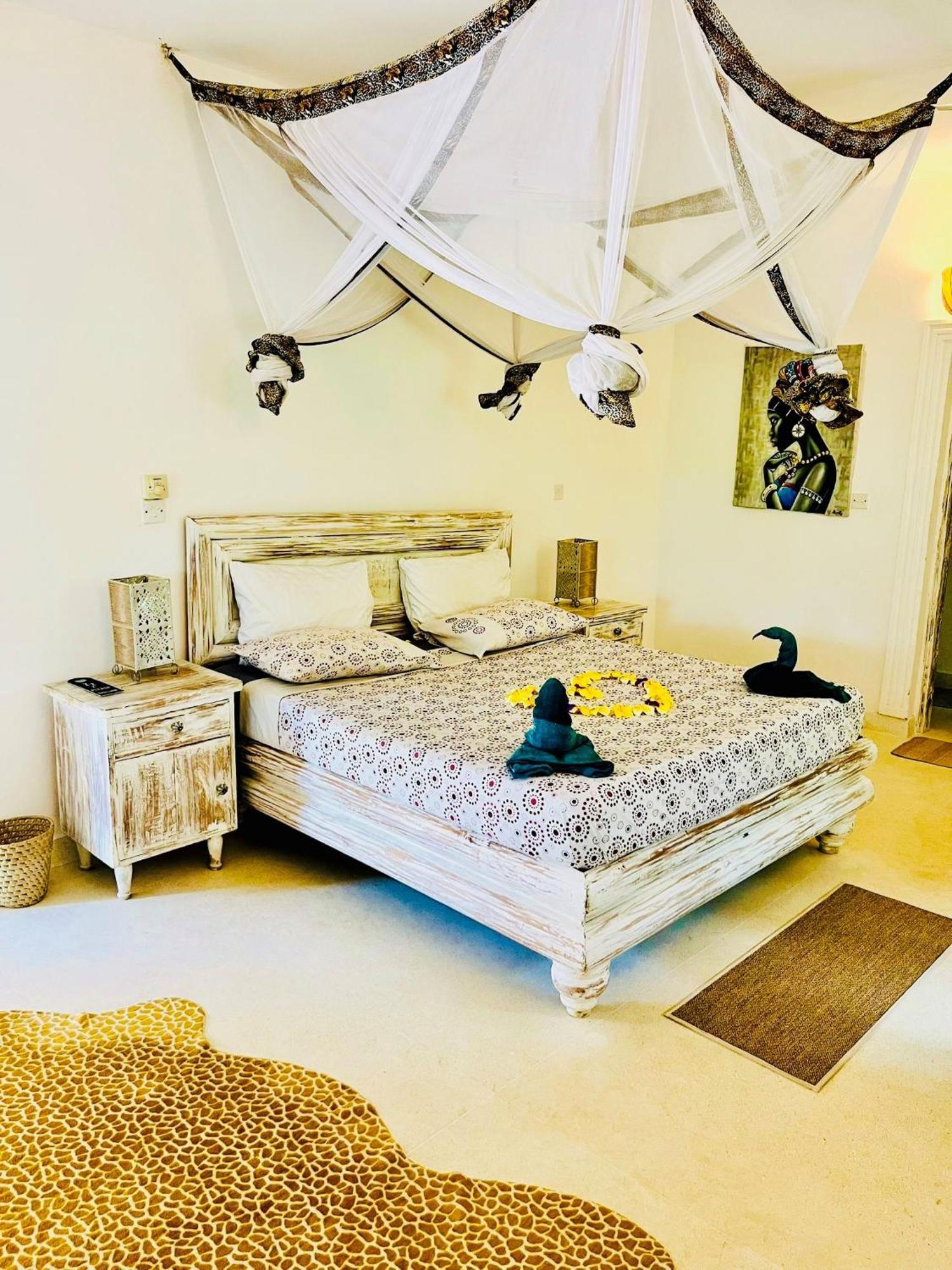 Apartament White Nyumba Malindi Zewnętrze zdjęcie